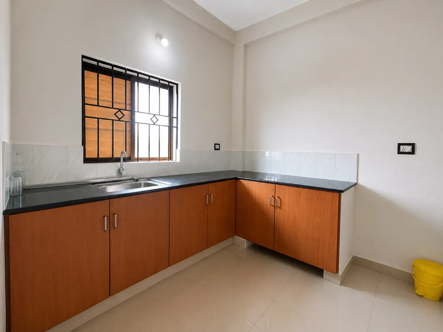 Standard Premium Single Room - Interior View #5