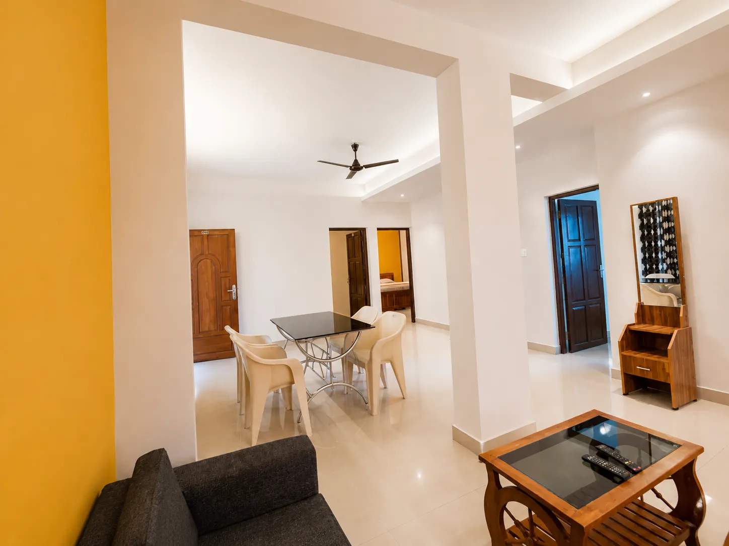 Double 8 Bed Room - Interior View #1