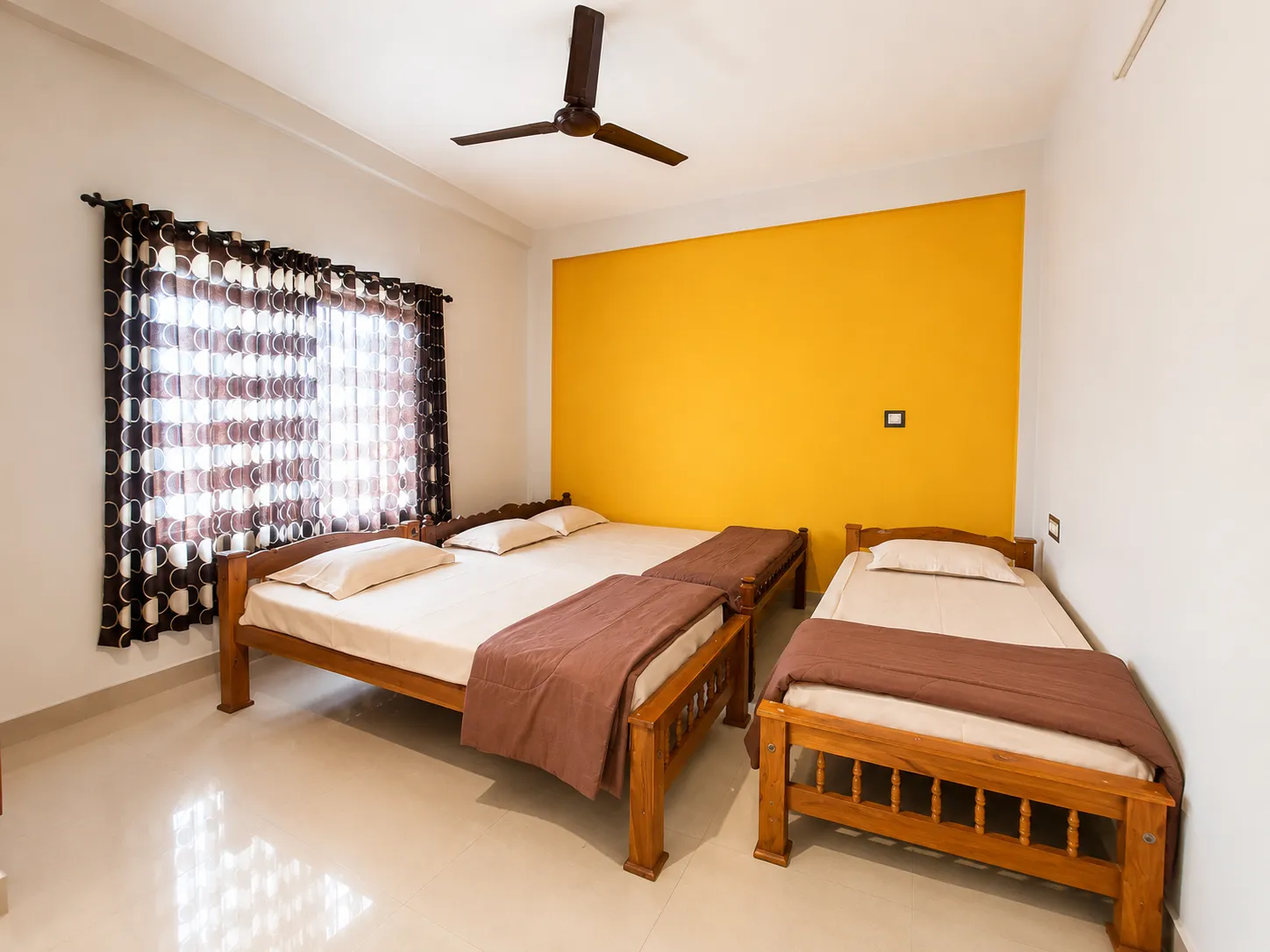 Double 8 Bed Room - Main View
